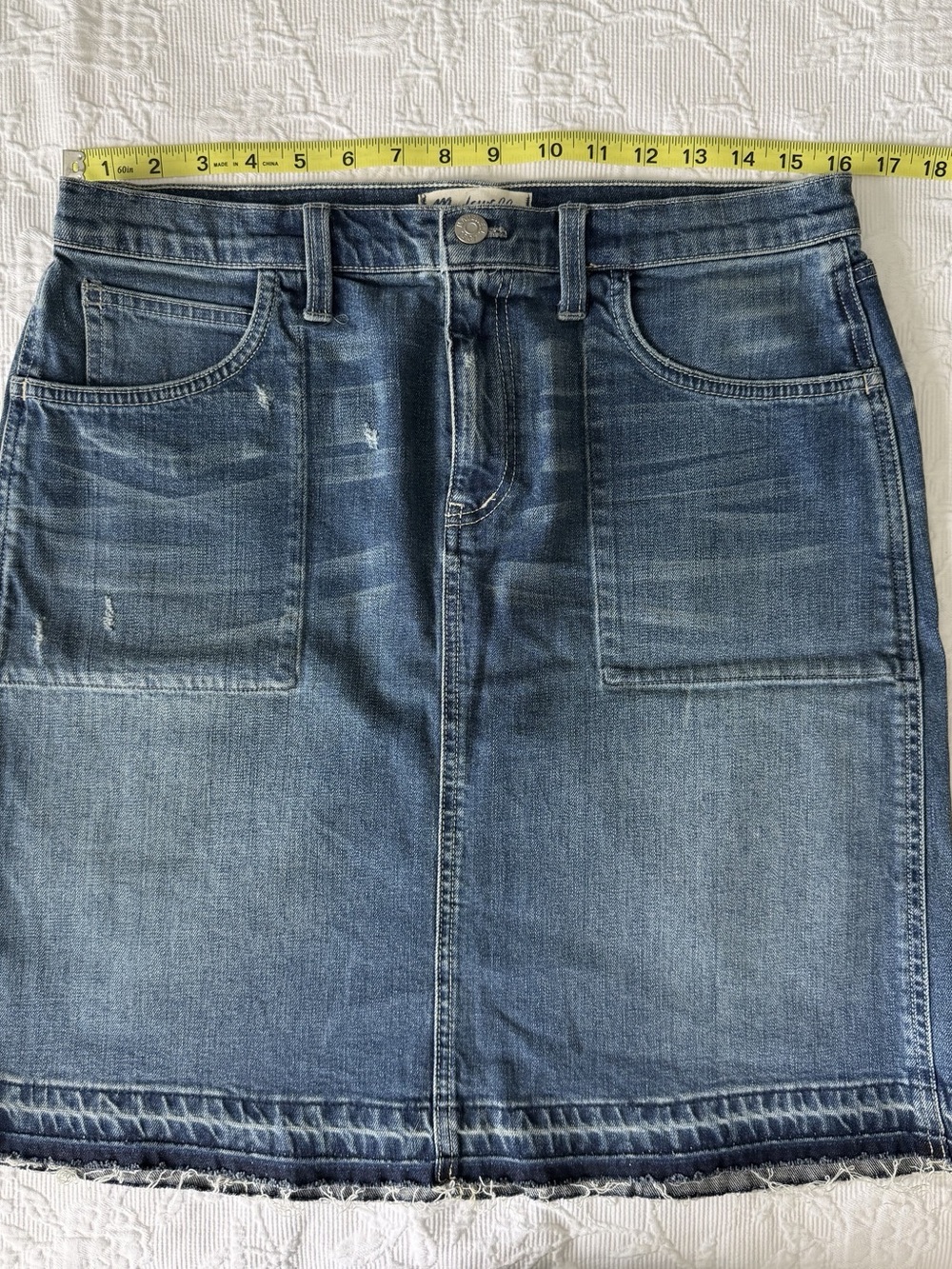 NWOT Madewell Distressed Denim Skirt Blue Waist 30